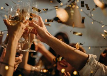 What Do You Say at an Engagement Party?
